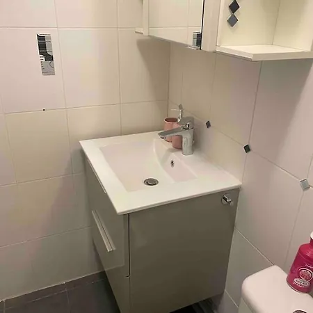 Ponant Avec Parking Climatise *